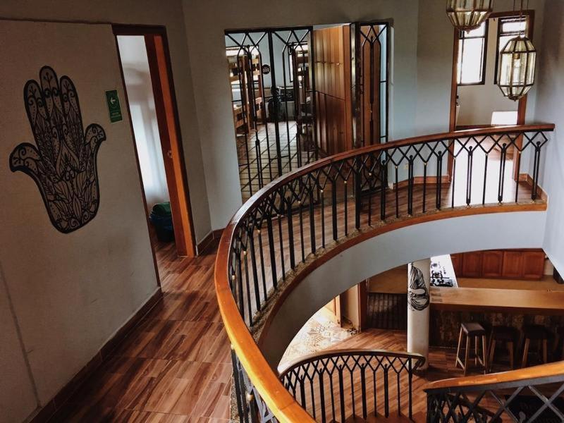 Happy Buddha Hostel & Lodge Guatape Bagian luar foto